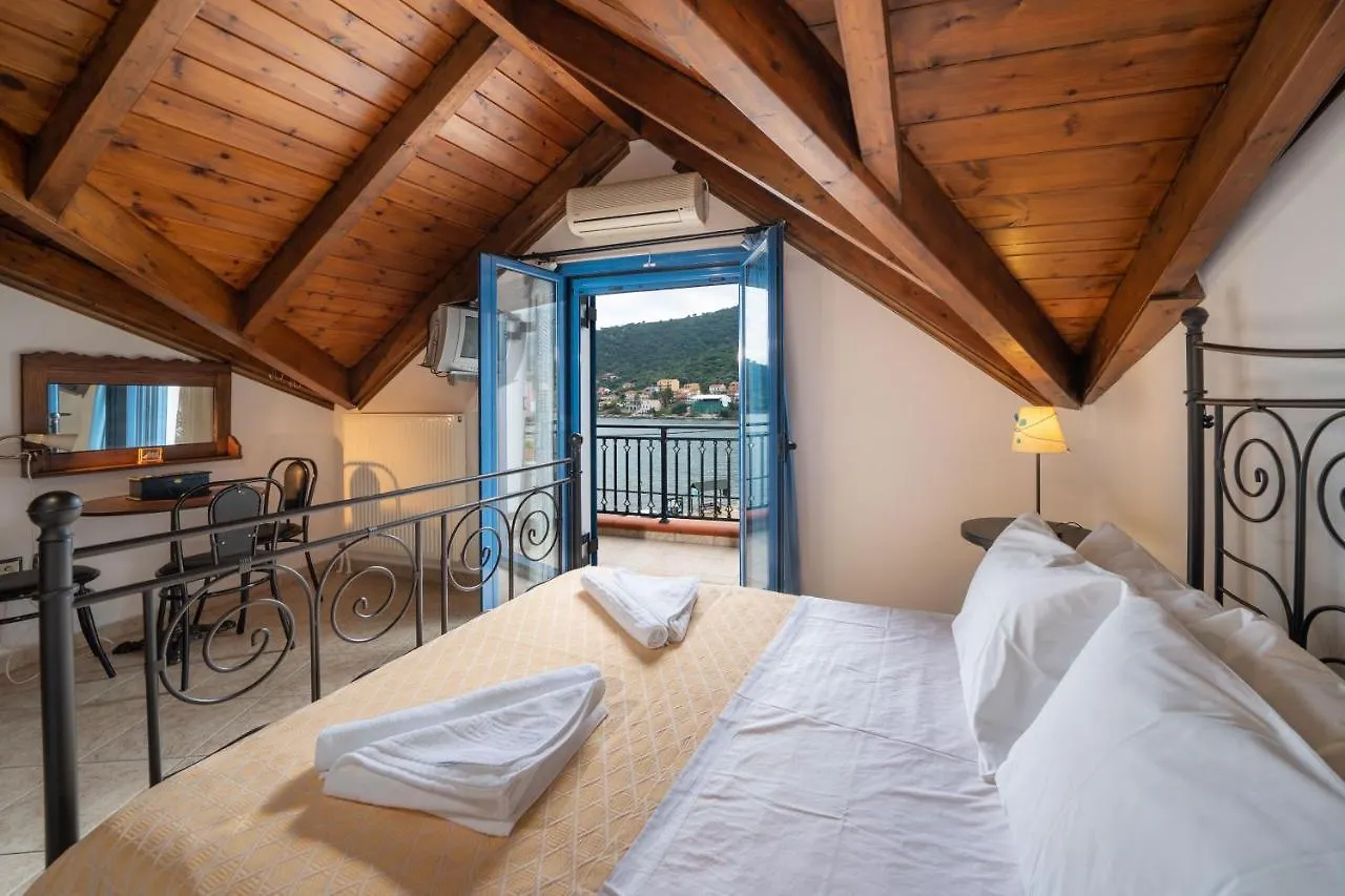 Lägenhet Veranda Mare Agia Efimia